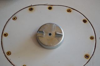 Cap for pressuring pank