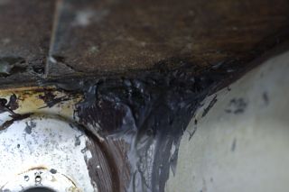 Sealing on the outside!