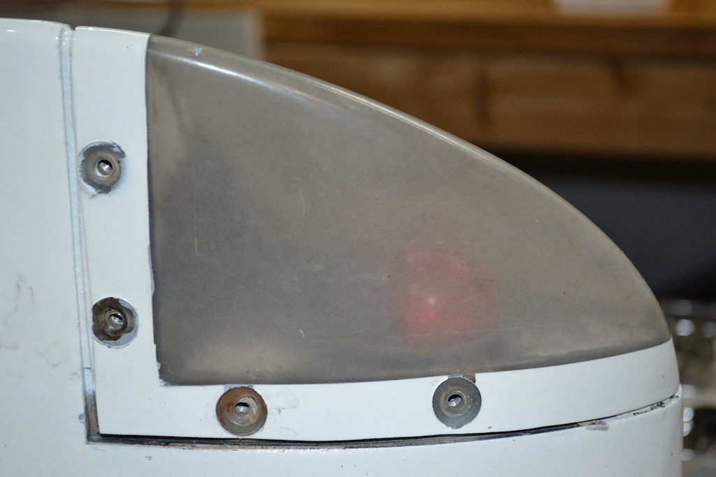 Removing the screws and washers